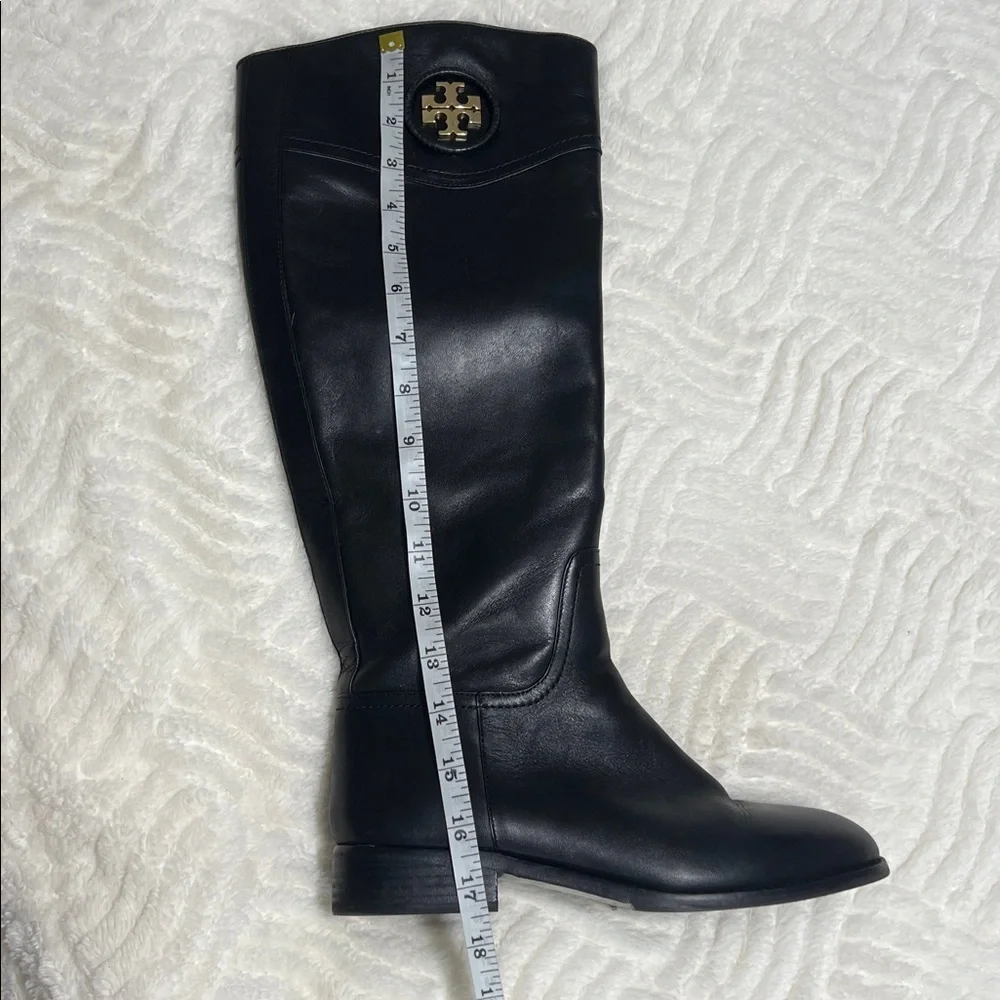 Tory Burch classic tory